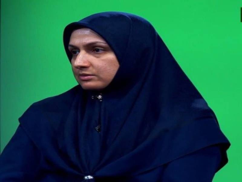 با حكم وزیر اقتصاد و برای نخستین بار در تاریخ وزارت اقتصاد یك زن "رییس هیات نظار بانك مركزی" شد