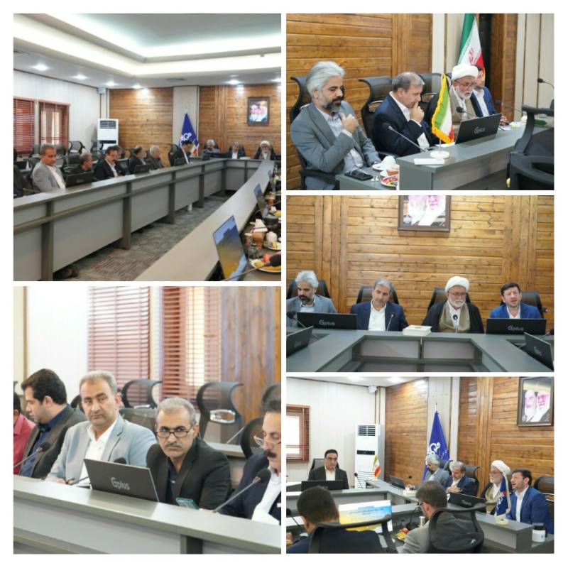 نشست تعیین تکلیف اراضی و صدور اسناد مالکیت شهرها و روستاهای کنگان و عسلویه